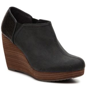 Comfortable Cute Wedge Bootie! Dr Scholl's Harlow